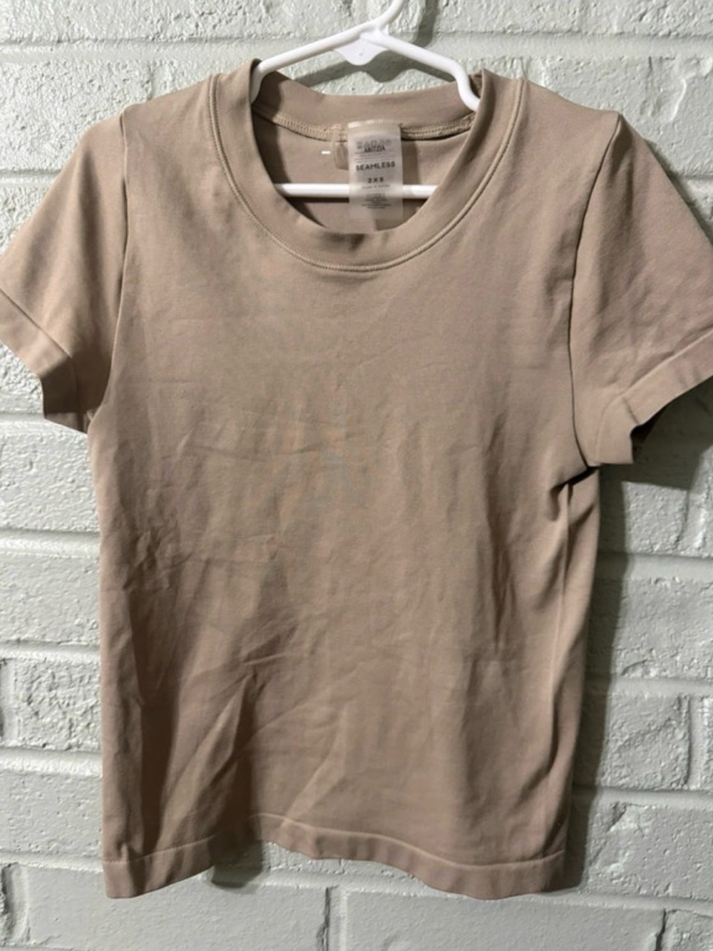 Aritzia Seamless Short-Sleeve Crewneck Tee - Taupe